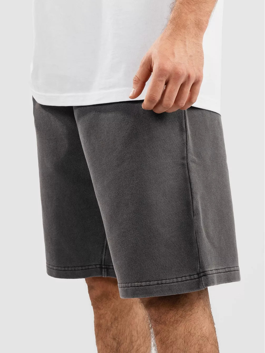 Carhartt WIP Nelson Short Charcoal Garment Dyed