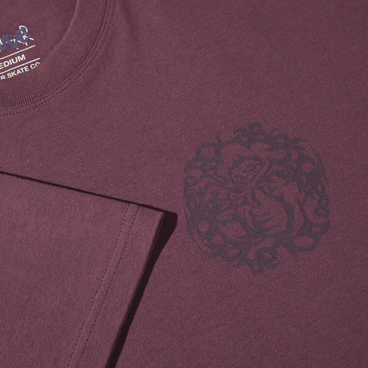 Polar Hijack T-Shirt Plum