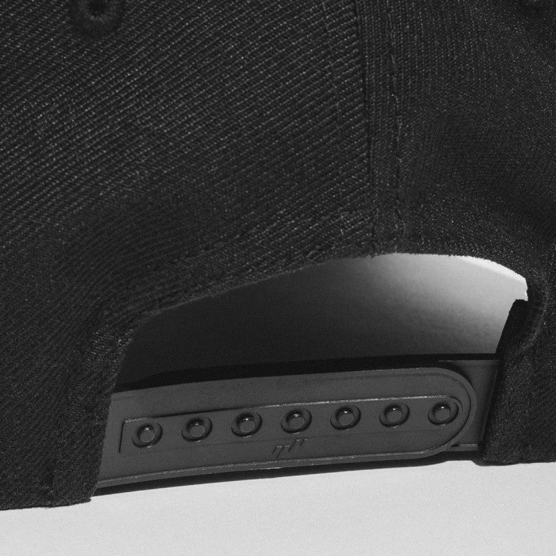 Fucking Awesome Nightmare Snapback Black