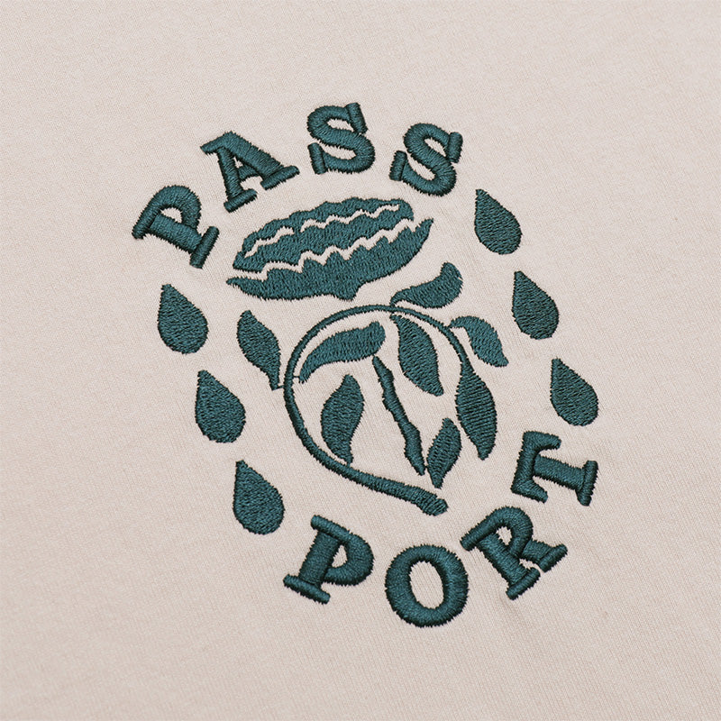 Pass Port Fountain Embroidery T-Shirt Natural
