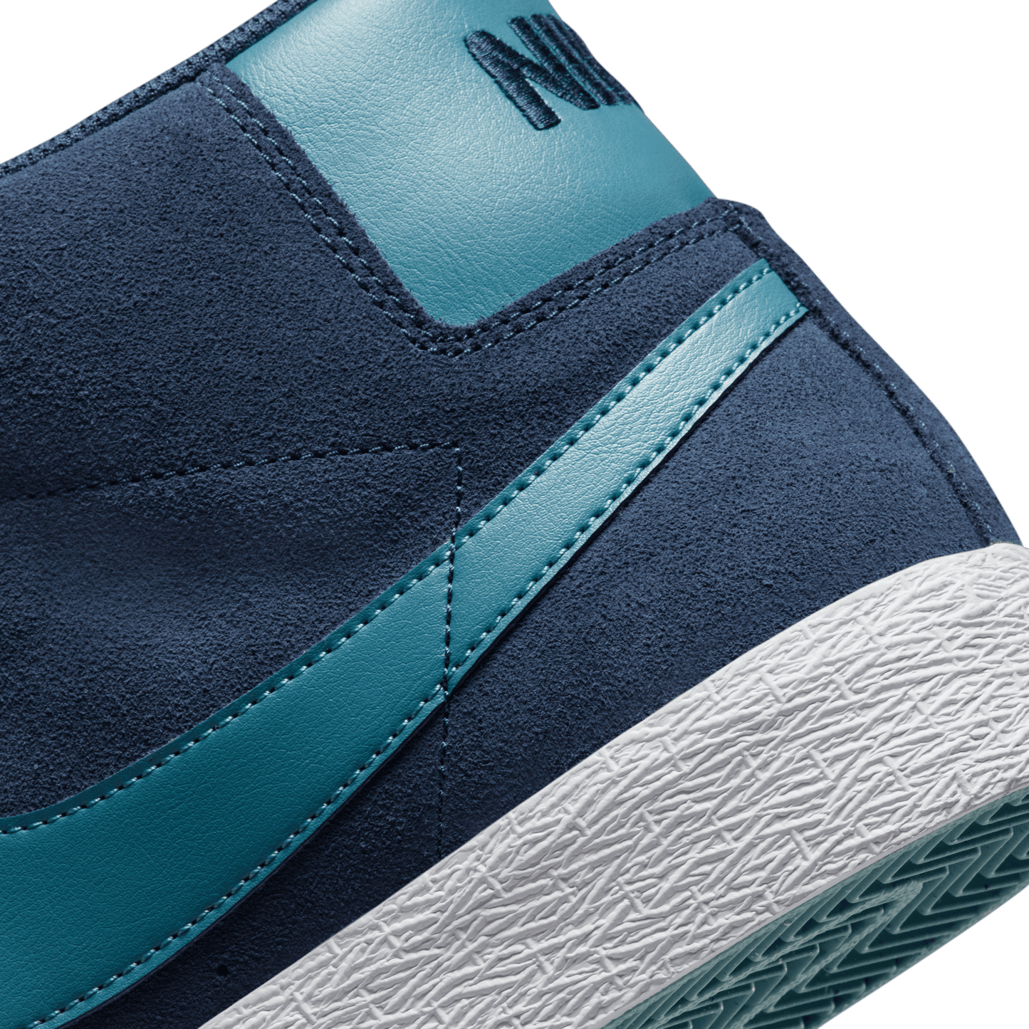Nike SB Blazer Mid Midnight Navy/Noise Aqua/Midnight Navy