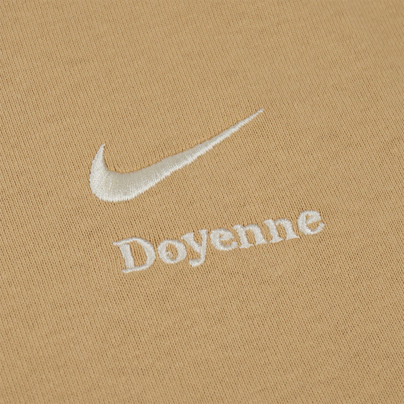 Nike SB X Doyenne T-Shirt Sesame