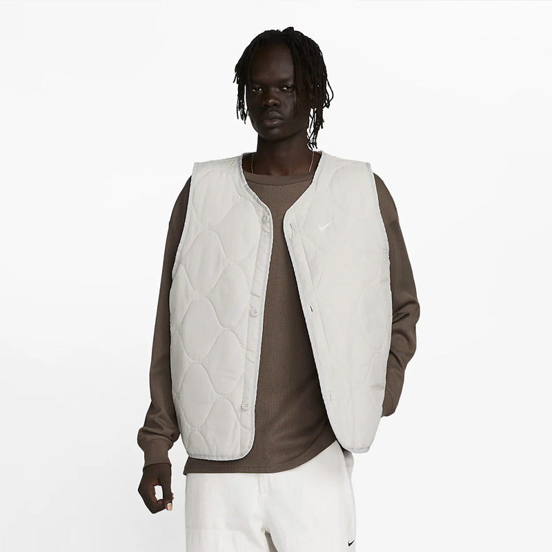 Nike SB Life Woven Insulated Military Vest Lt Iron Ore/White