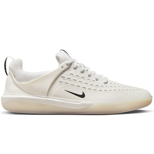 Nike SB Nyjah 3 White/Black/Summit White/Hyper Pink