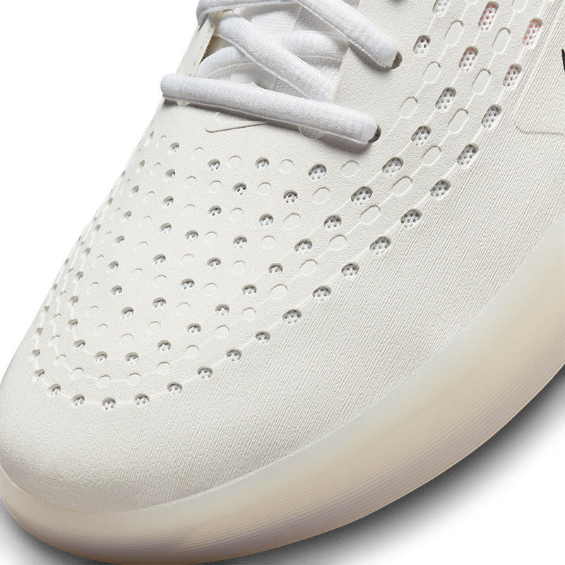 Nike SB Nyjah 3 White/Black/Summit White/Hyper Pink