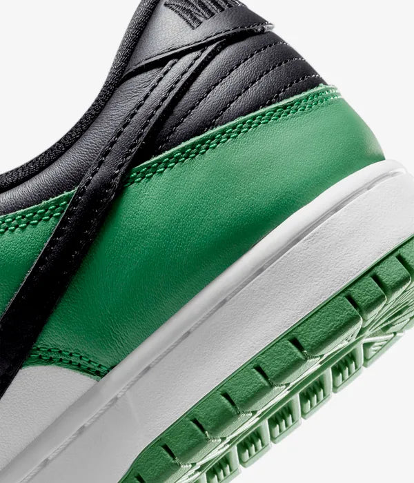 Nike SB Dunk Low Pro Classic Green/Black/White/Classic Green