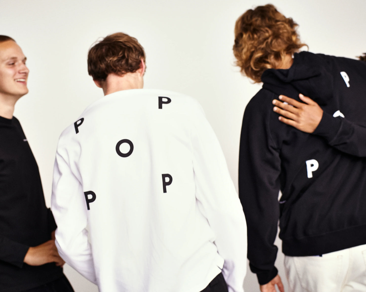 POP Logo Longsleeve T-Shirt White/Black