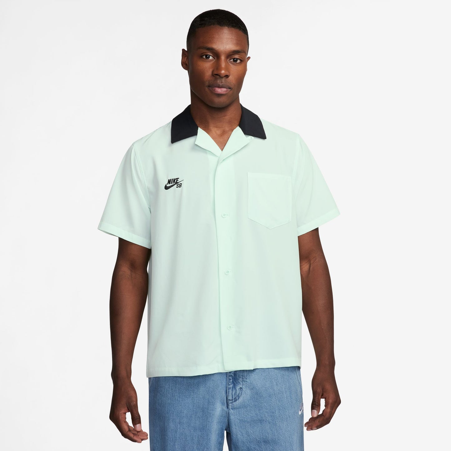 Nike SB Agnostic Bowler Shirt Barely Green/Black