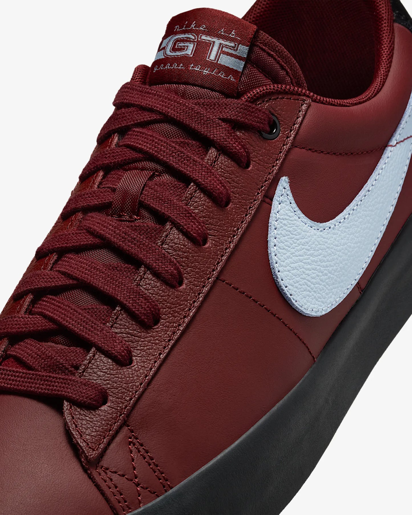 Nike SB Blazer Low Pro GT Dark Team Red/LT Armory Blue