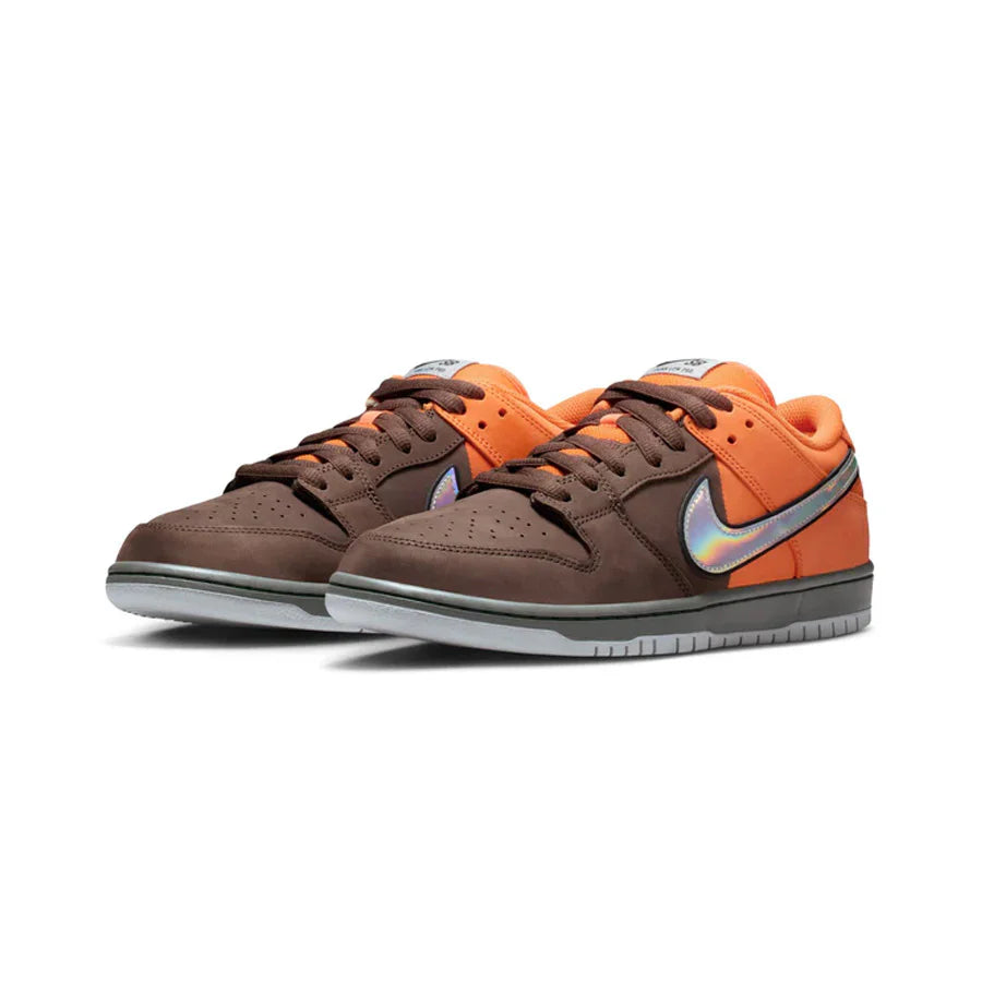 Nike SB Dunk Low Pro Safety Orange/Wolf Grey-Baroque Brown-Iron Grey-Black
