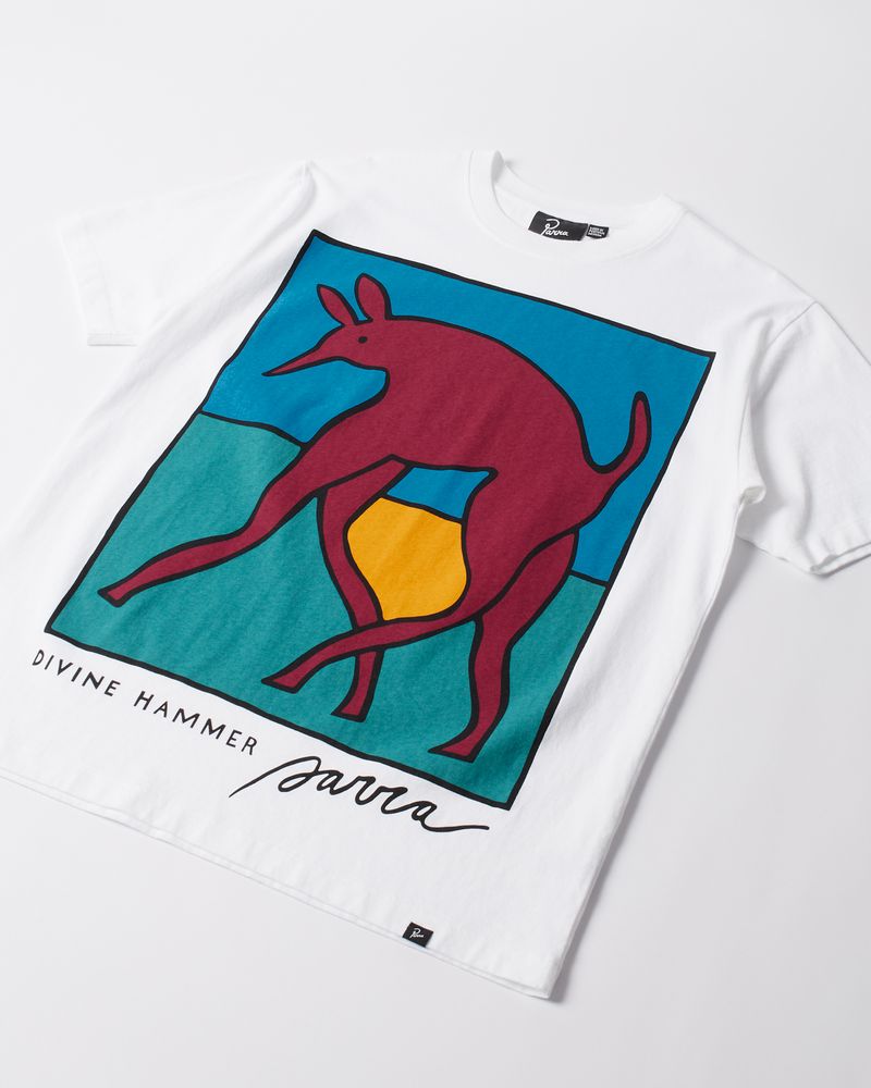 By Parra Bear Dog Hammer T-Shirt White