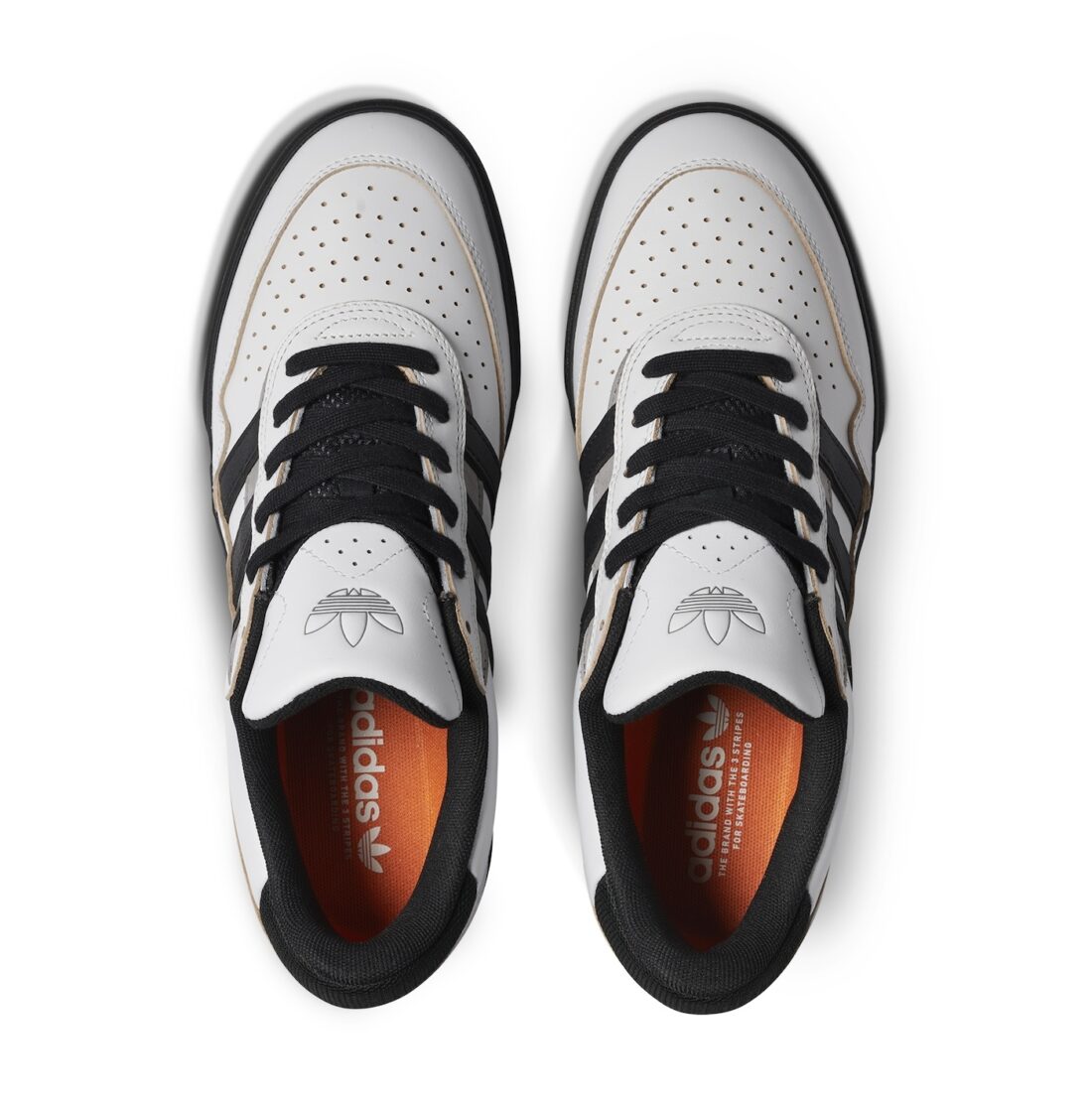 adidas Tyshawn II Crywht/Cblack/Chsogr