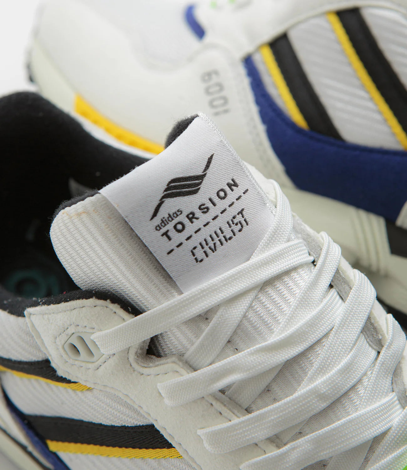 adidas Civilist ZX6001 B Crywht/Cblack/Bogold