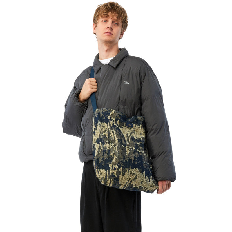 Dime Distressed Messenger Bag Military Camo