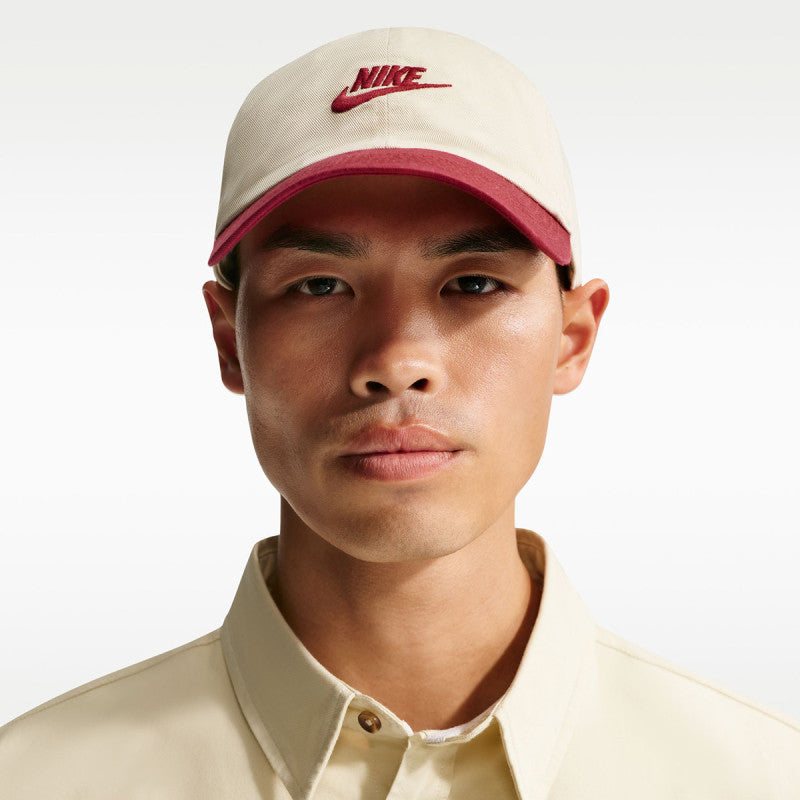 Nike SB Club Cap Futura Wash Cap Lt Khaki/Team Crimson