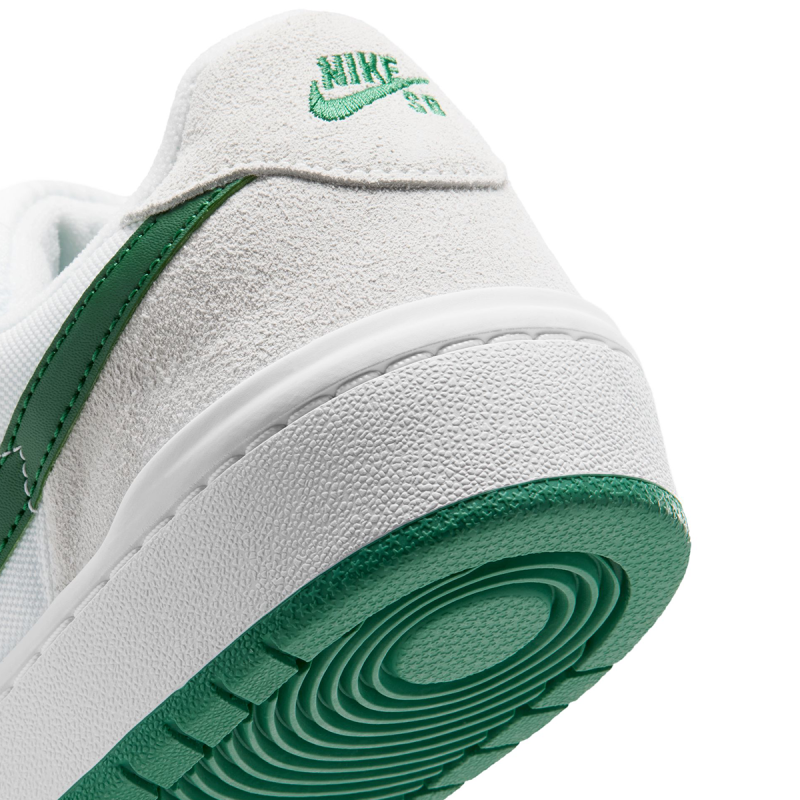 Nike SB Code 58 White/Pine Green-Summit White-Pine Green