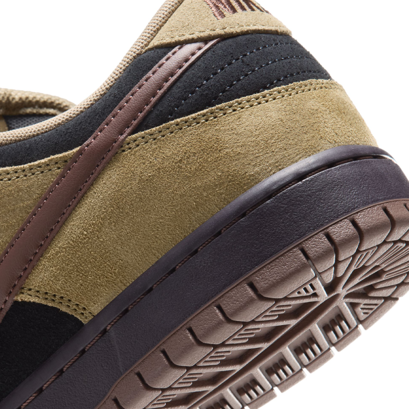 Nike SB Dunk Low Pro Filbert/Lt Chocolate-Black-Burgundy Ash