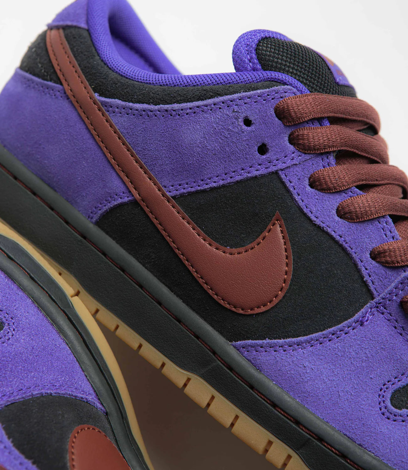 Nike SB Dunk Low Pro Persian Violet/Cinnamon-Off Noir-Gum Med Brown