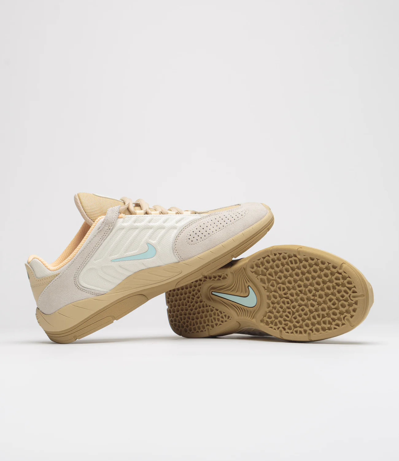 Nike SB Vertebrae Te Coconut Milk/Jade Ice/Sesame/Flt Gold