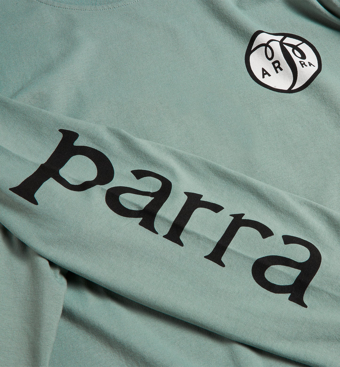 By Parra The Lost Ring Longsleeve T-Shirt Pistache