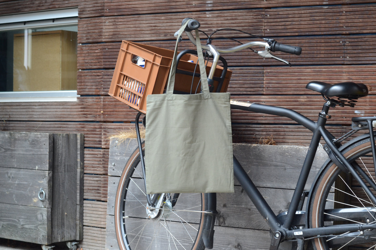 Sparky Tote Bag Olive Green/White