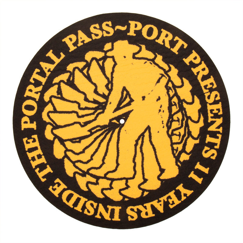 Pass-Port 11 Year Slipmat Gold/Black