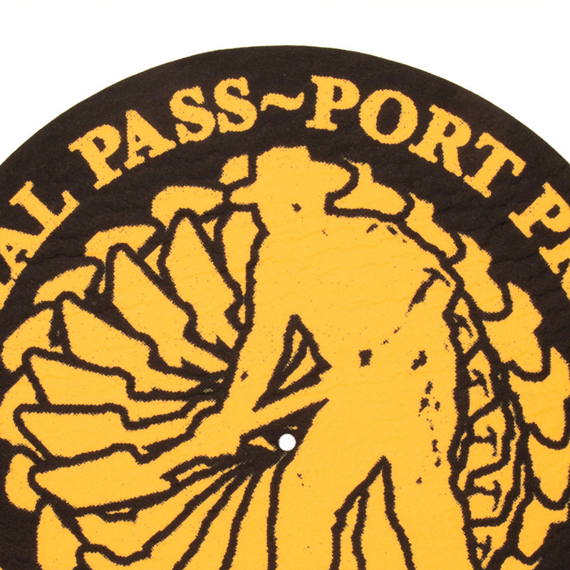Pass-Port 11 Year Slipmat Gold/Black